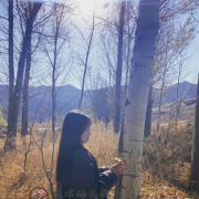 今天介紹一位特殊情況的妹妹，短期兼職一禮拜