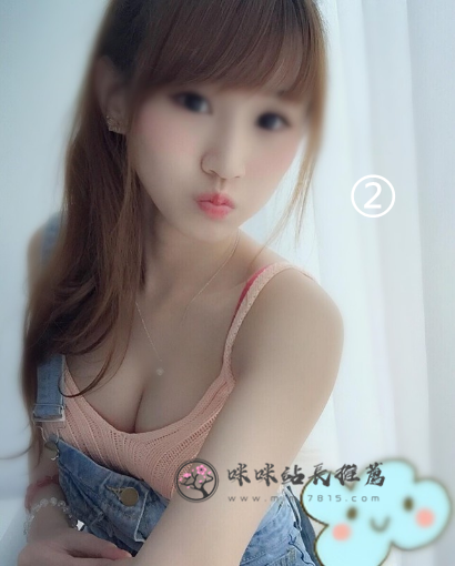 洛洛 155cm  C杯 20歲.png