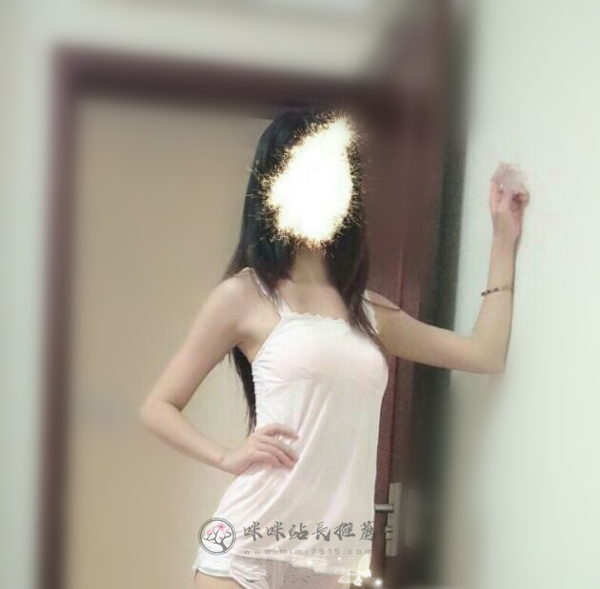 小雪 158cm.Ccup.20歲.jpg