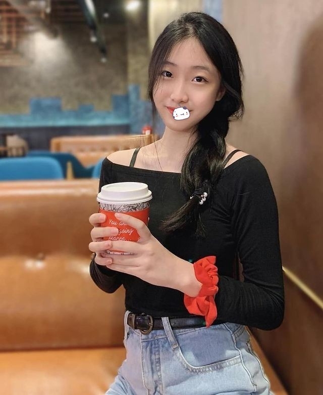 d5b4107691c19747c7e806db6a36fb1b2cc24f6.jpg