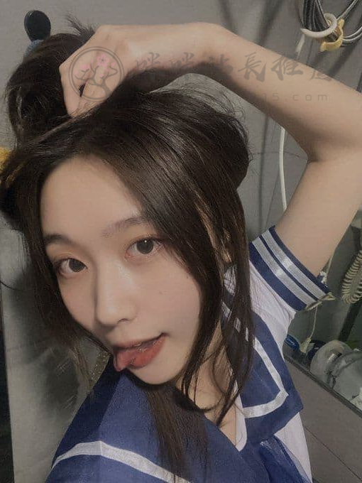 人 (2).jpg