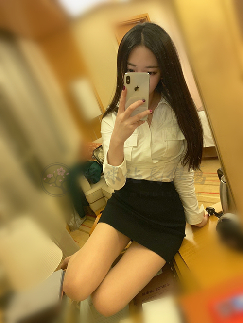 舒舒.jpg