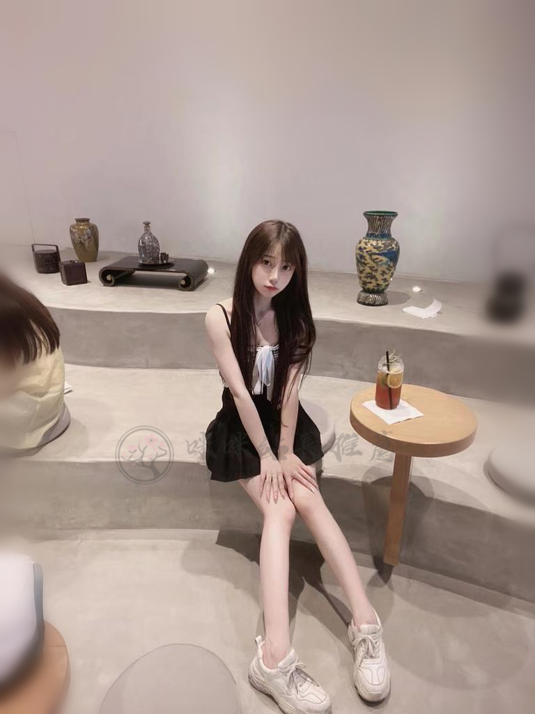 www.mimi7815 (3).jpg