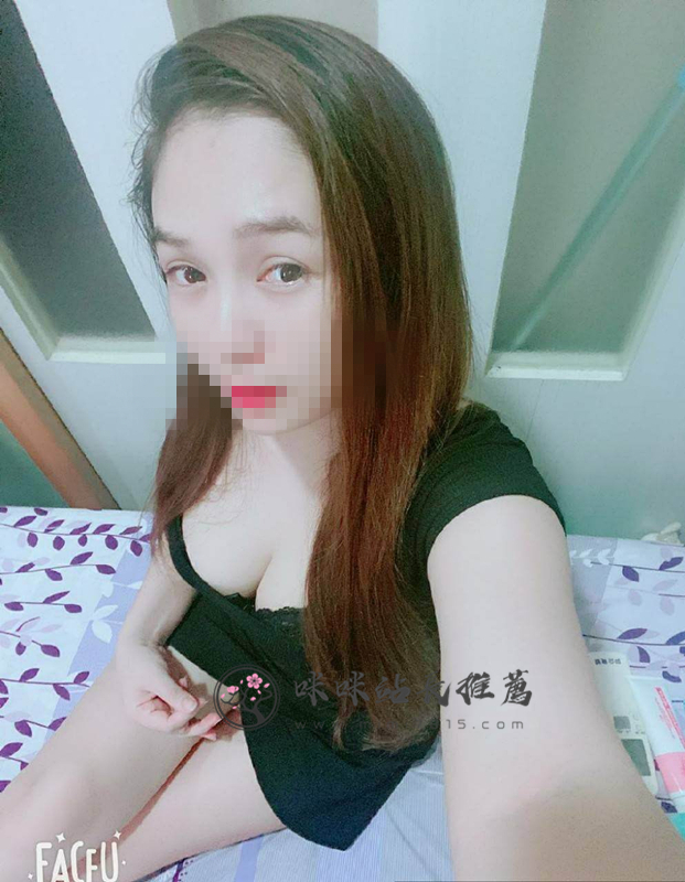 玲玲 (1).jpg
