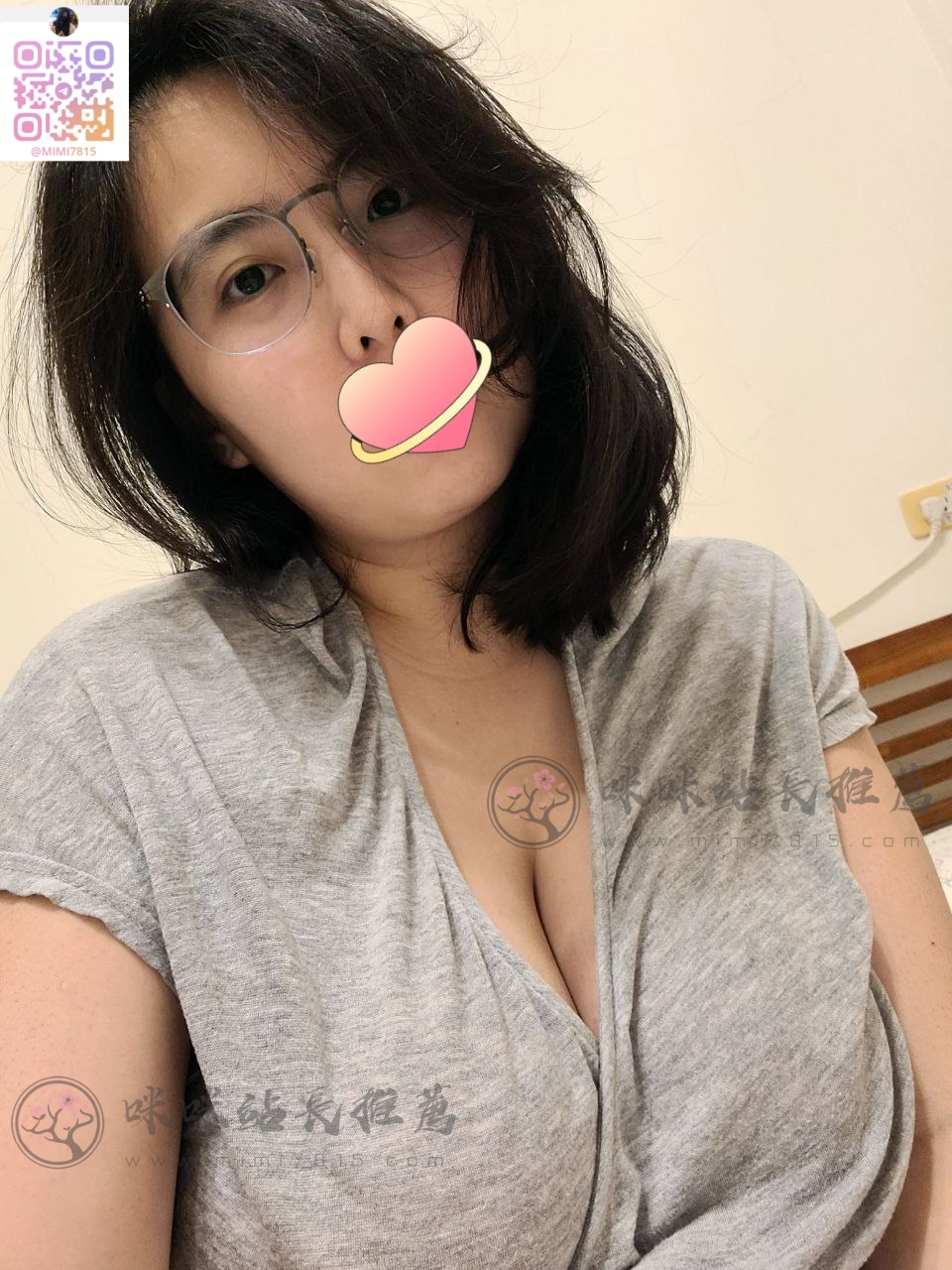 人妻 (1).jpg