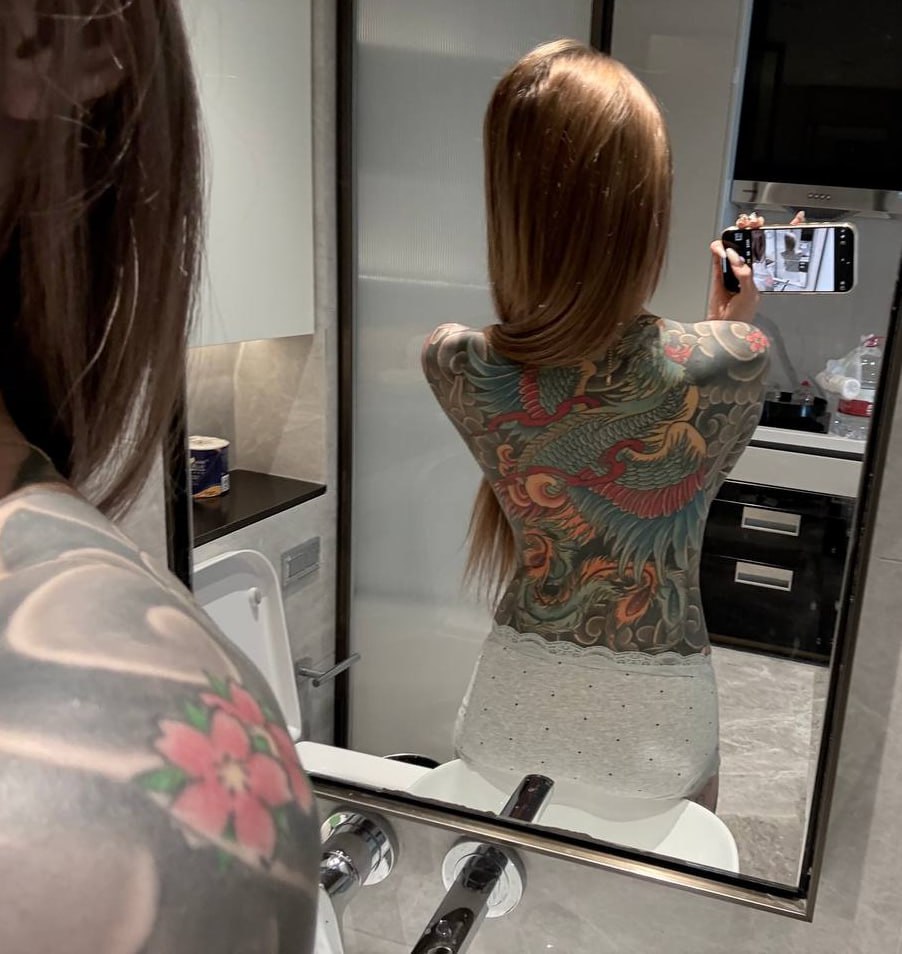 photo_2025-12-23_19-31-23 (3).jpg