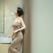 高挑人妻 夜未央  詩涵