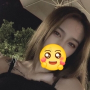 來點霸氣妹，小懶蟲們卡緊來喲！