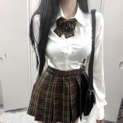 嬌小大奶鄰家女生 床上大尺度