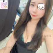 第三位：單親辣妹可無套內射