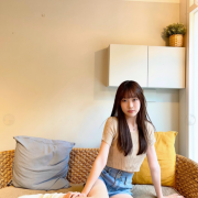 欣欣   160   45   C    21歲