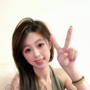 小苓苓 156.E.23y 百貨櫃姐  小隻巨乳，顏值ok