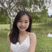 清純羞澀鄰家女孩